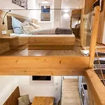 5 Peaks Apartment *